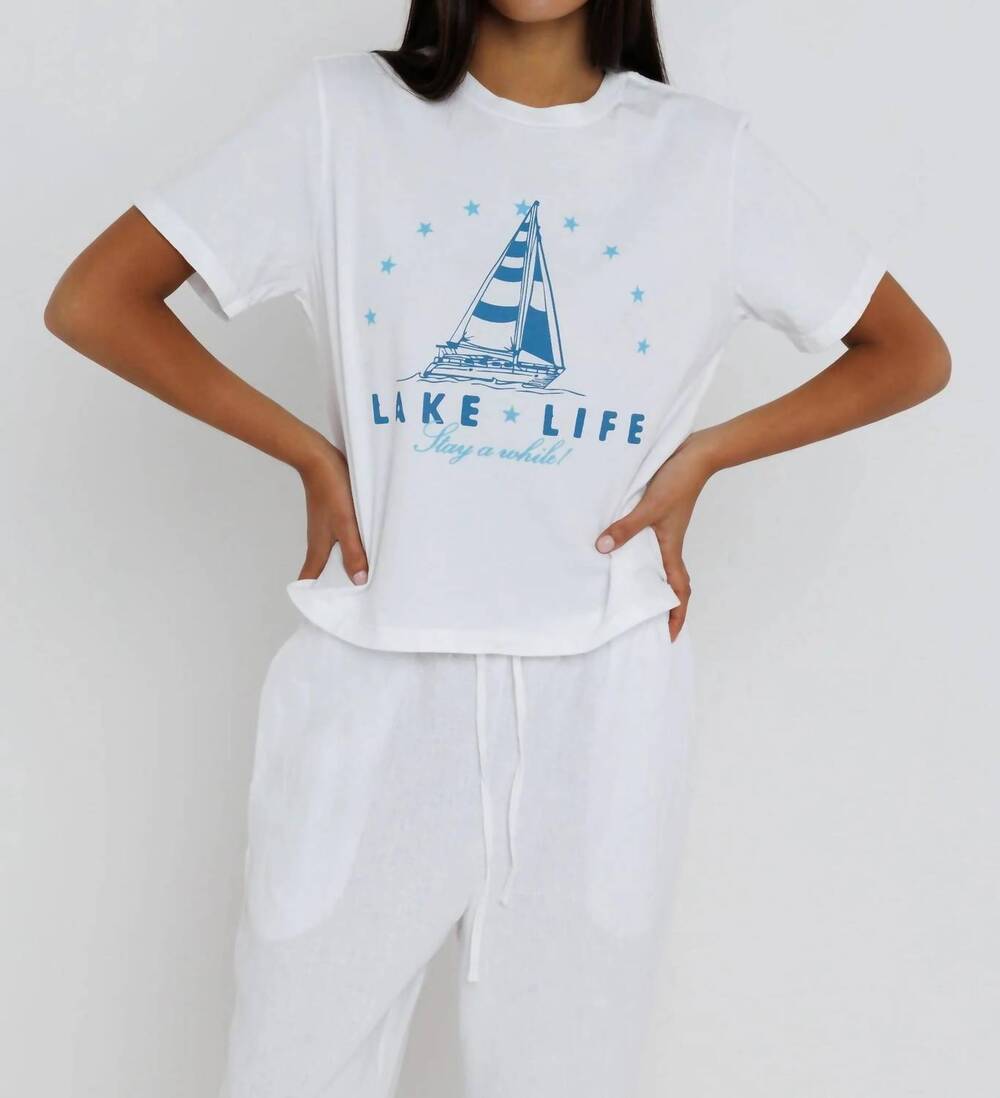 NEW SOMEWHERE SUNNY lake life everyday tee in white